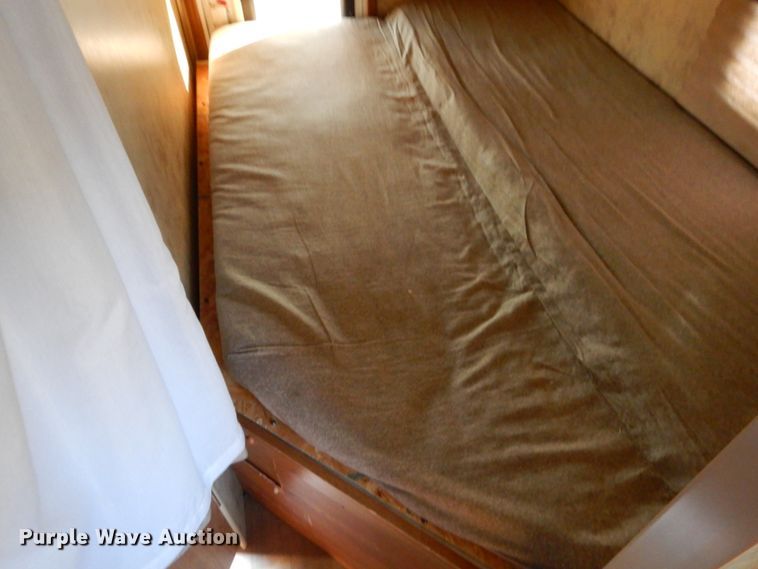 image for item EC9060 2008 Coachmen Captiva camper