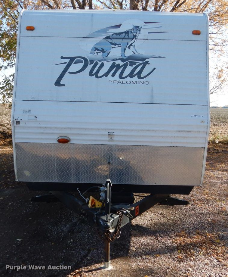 image for item EC9061 2006 Vanguard Puma camper