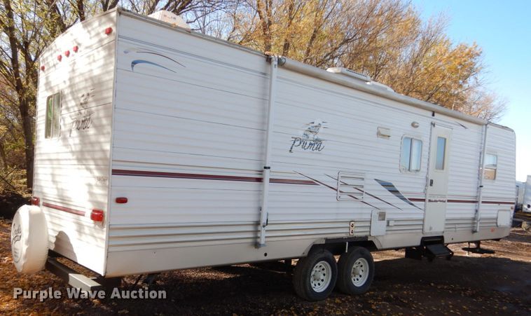 image for item EC9061 2006 Vanguard Puma camper