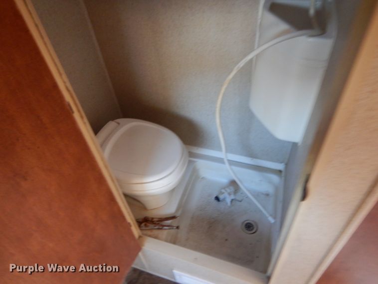 image for item EC9062 2015 Forest River camper