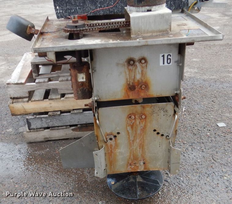image for item EC9185 Swenson spreader