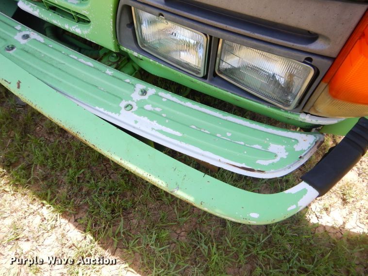 image for item ED9445 1998 Chevrolet Tiltmaster W4 box truck