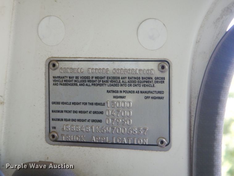 image for item ED9445 1998 Chevrolet Tiltmaster W4 box truck