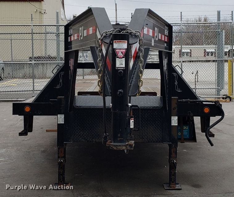 image for item ET9993 2015 PJ TILTTD242 tilt deck equipment trailer