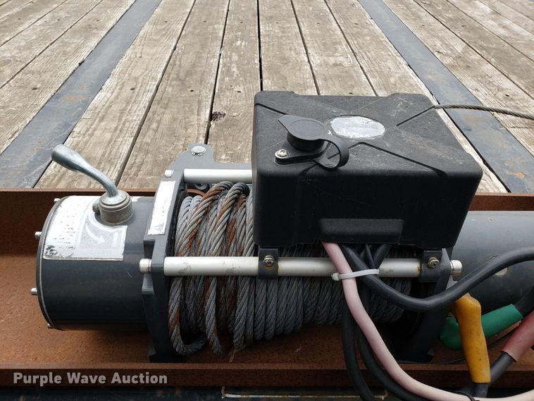 image for item ET9993 2015 PJ TILTTD242 tilt deck equipment trailer