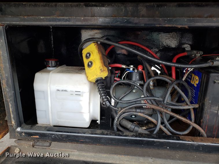 image for item ET9993 2015 PJ TILTTD242 tilt deck equipment trailer