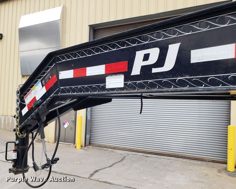 image for item ET9993 2015 PJ TILTTD242 tilt deck equipment trailer