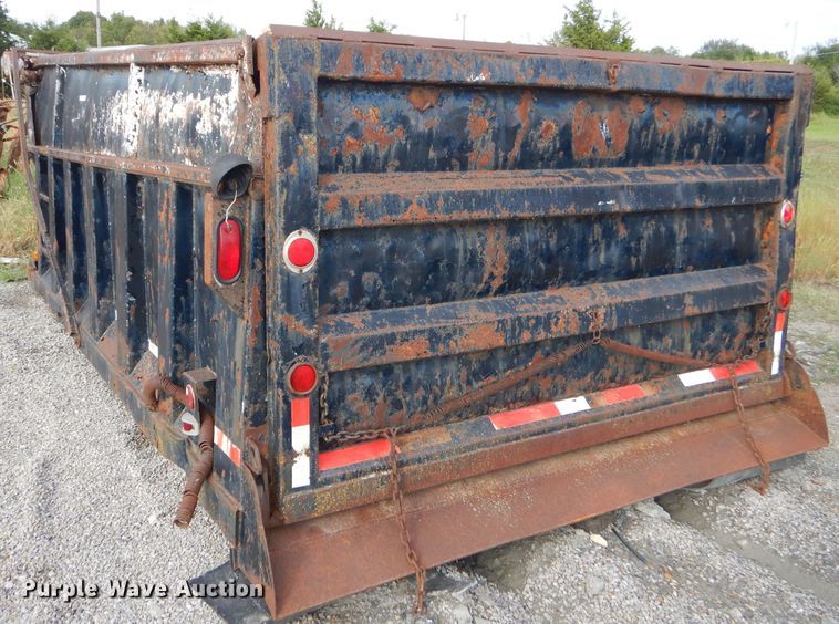 image for item EY9324 Steel dump bed