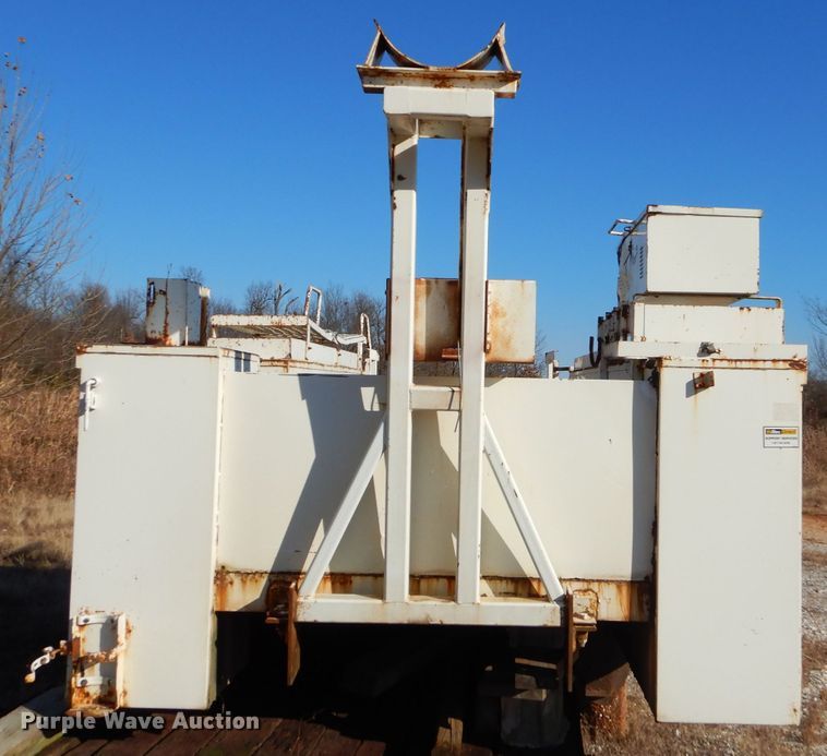 image for item EY9362 Altec utility bed