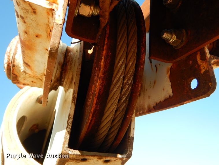 image for item EY9363 Altec AA600 boom