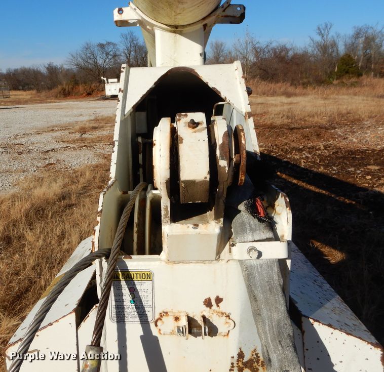 image for item EY9363 Altec AA600 boom