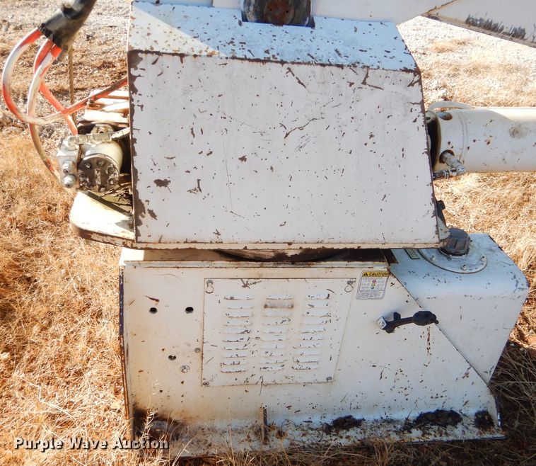 image for item EY9363 Altec AA600 boom