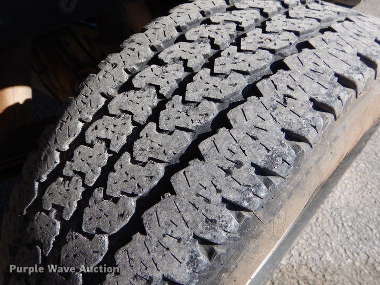 image for item FA9855 2012 Ford F150 pickup truck