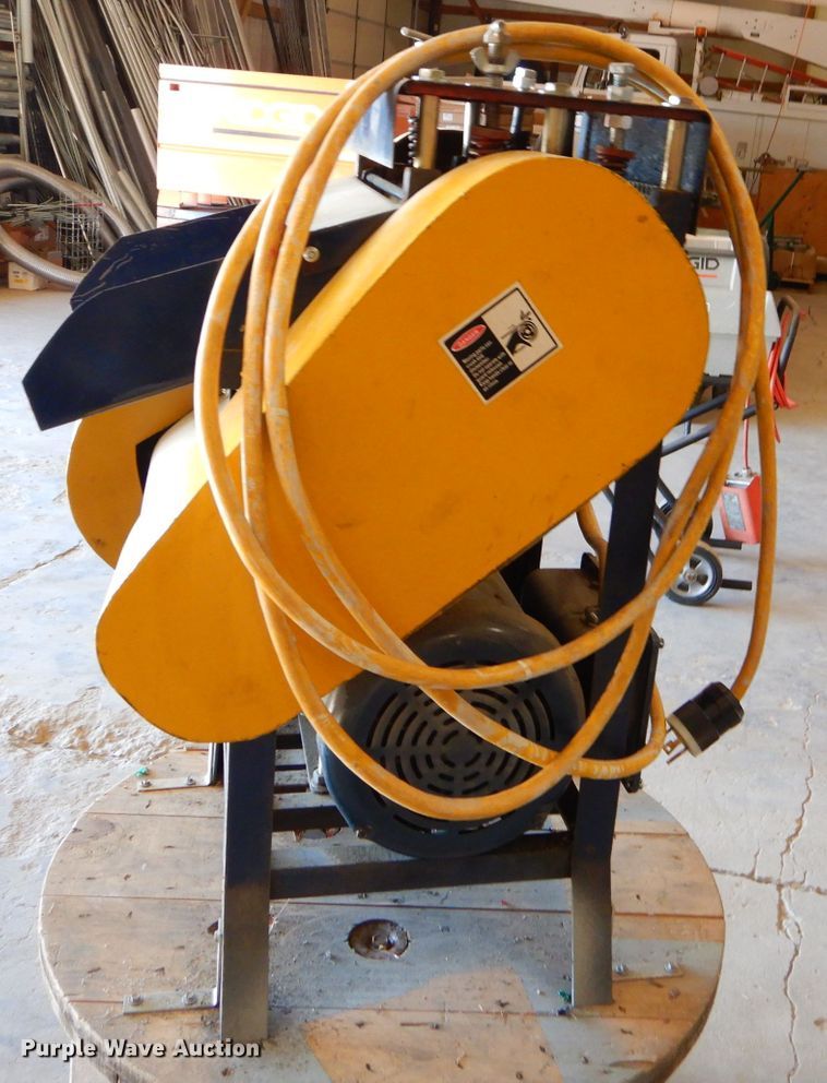 image for item FA9895 Wire stripper