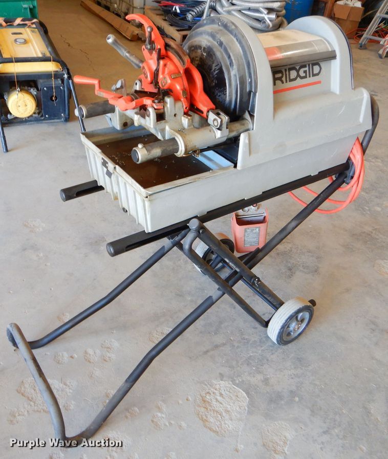 image for item FA9896 Ridgid 1822-I threading machine