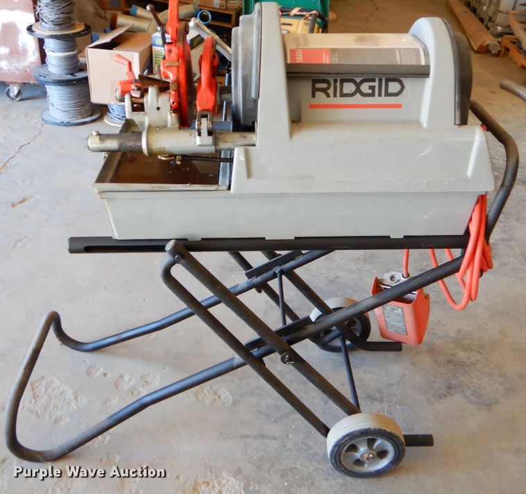image for item FA9896 Ridgid 1822-I threading machine