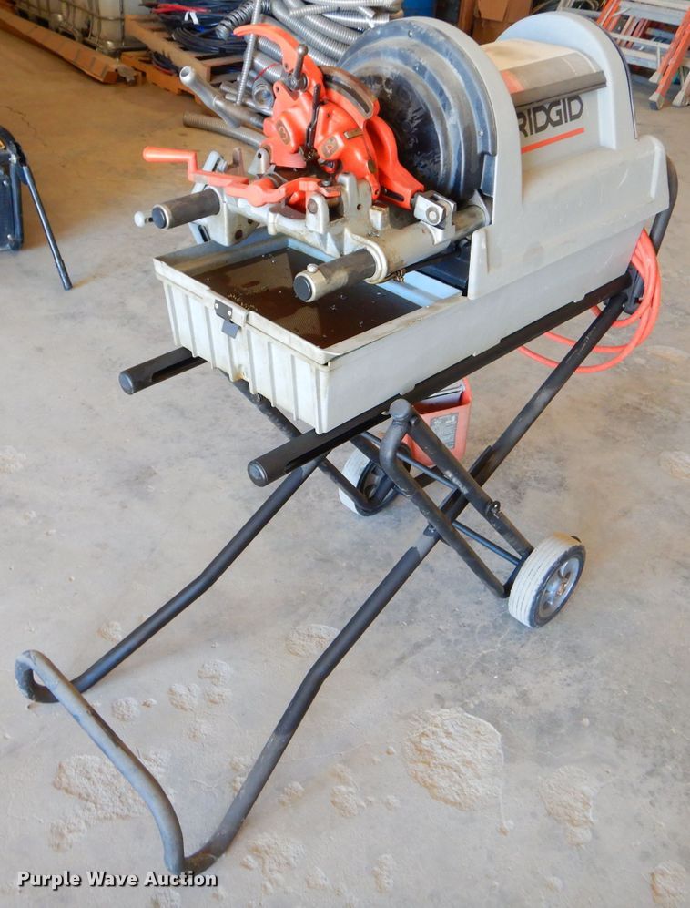 image for item FA9896 Ridgid 1822-I threading machine