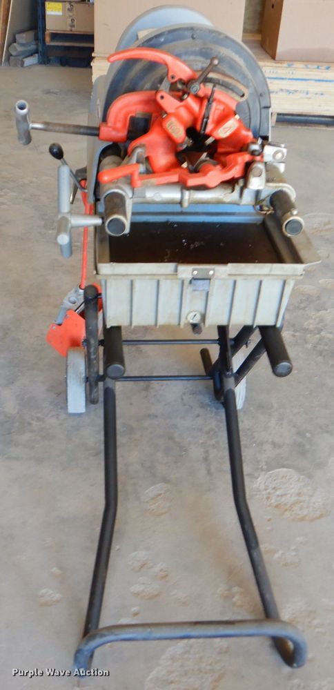 image for item FA9896 Ridgid 1822-I threading machine