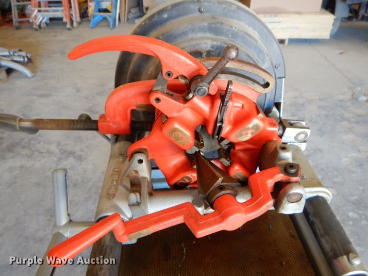 image for item FA9896 Ridgid 1822-I threading machine