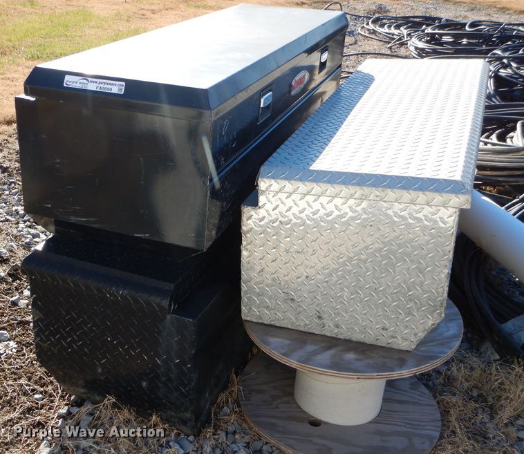 image for item FA9899 (3) toolboxes