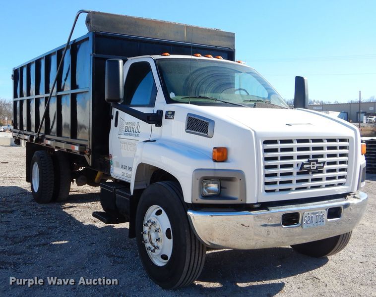 image for item FA9901 2005 Chevrolet C7500 dump truck