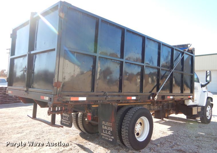 image for item FA9901 2005 Chevrolet C7500 dump truck