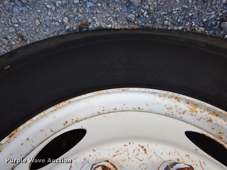 image for item FA9901 2005 Chevrolet C7500 dump truck