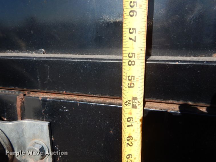 image for item FA9901 2005 Chevrolet C7500 dump truck