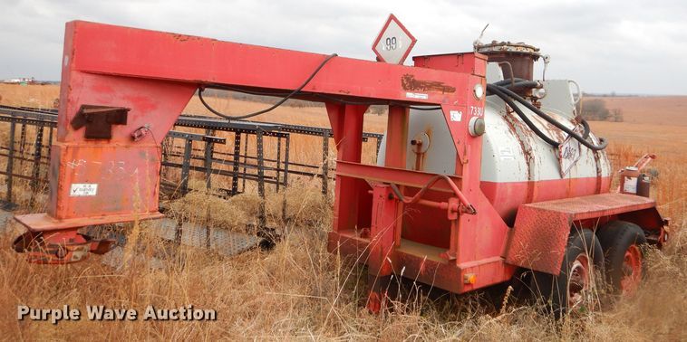 image for item FA9917 Tank trailer