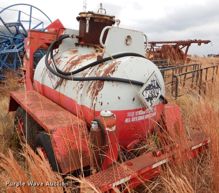 image for item FA9917 Tank trailer
