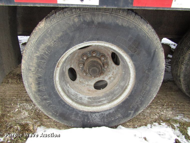 image for item FD9305 2004 PJ Trailers GN362 equipment trailer