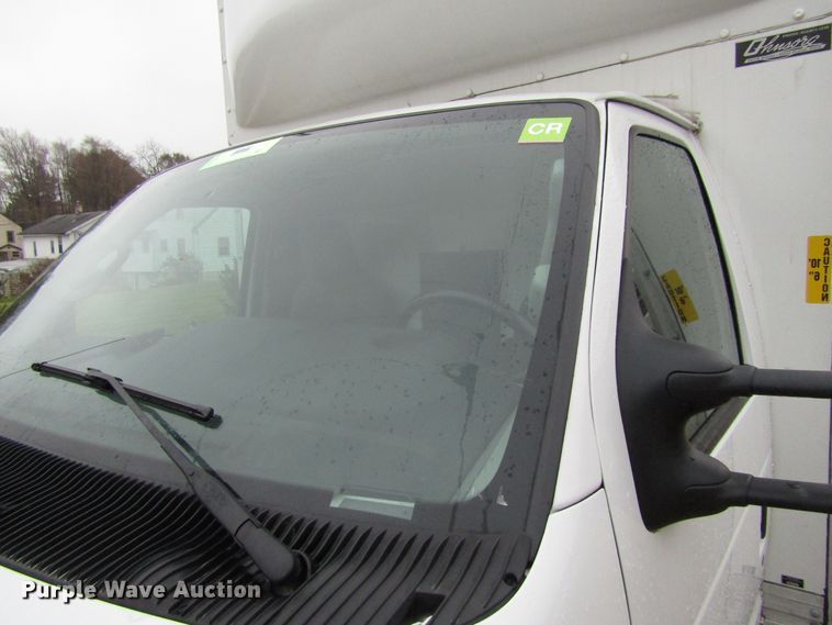 image for item FD9307 2014 Ford E350 Super Duty box truck