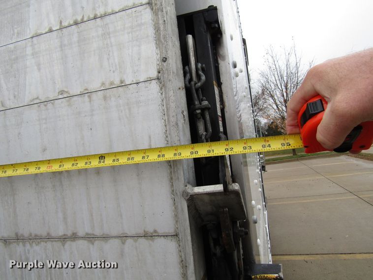 image for item FD9307 2014 Ford E350 Super Duty box truck