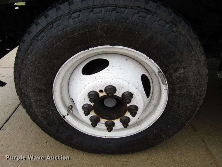 image for item FD9307 2014 Ford E350 Super Duty box truck