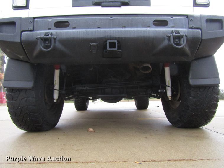 image for item FD9308 2003 Hummer H2 SUV