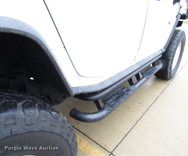 image for item FD9308 2003 Hummer H2 SUV