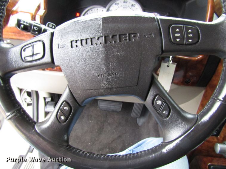 image for item FD9308 2003 Hummer H2 SUV