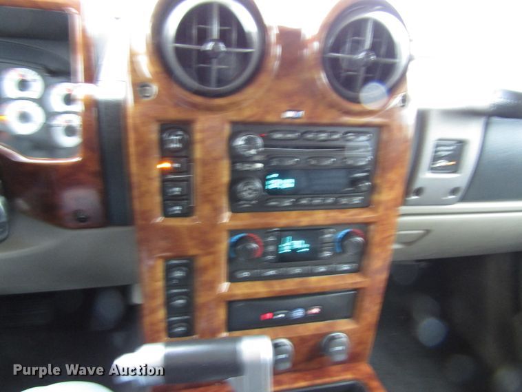 image for item FD9308 2003 Hummer H2 SUV