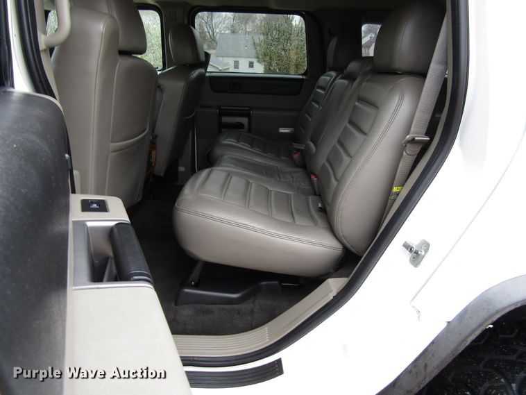 image for item FD9308 2003 Hummer H2 SUV