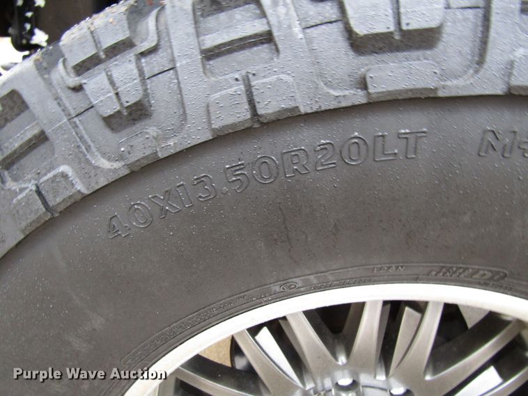 image for item FD9308 2003 Hummer H2 SUV