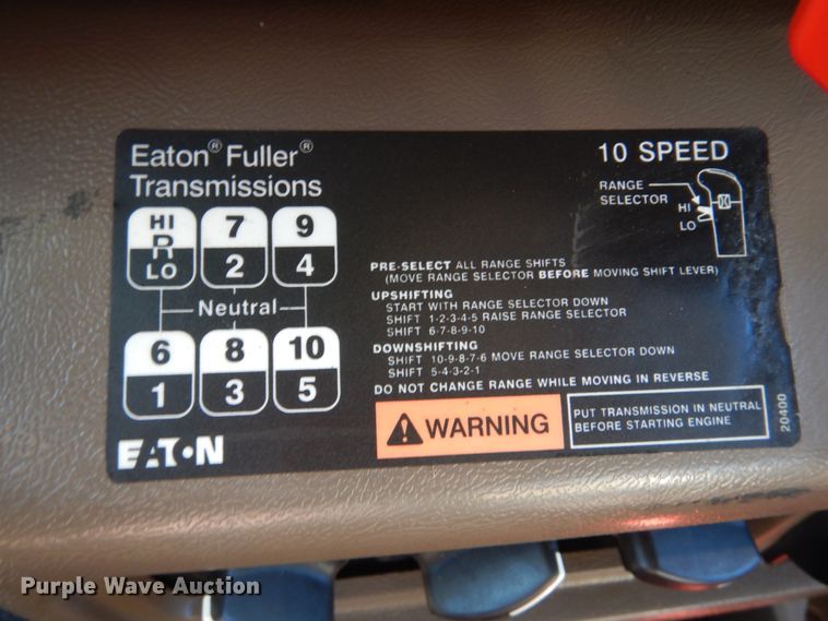 image for item FF9100 2007 Mack CHN semi truck