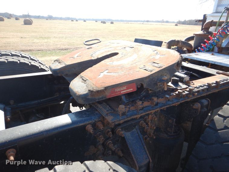 image for item FF9100 2007 Mack CHN semi truck