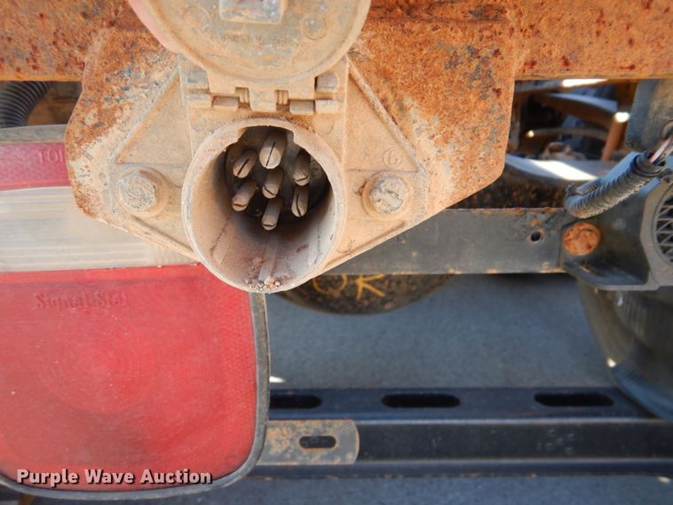 image for item FF9100 2007 Mack CHN semi truck