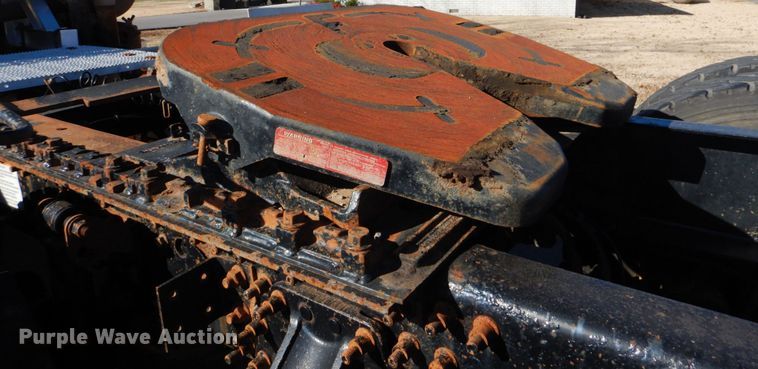 image for item FF9100 2007 Mack CHN semi truck