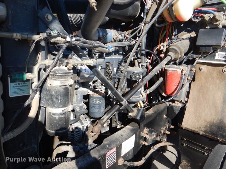 image for item FF9100 2007 Mack CHN semi truck