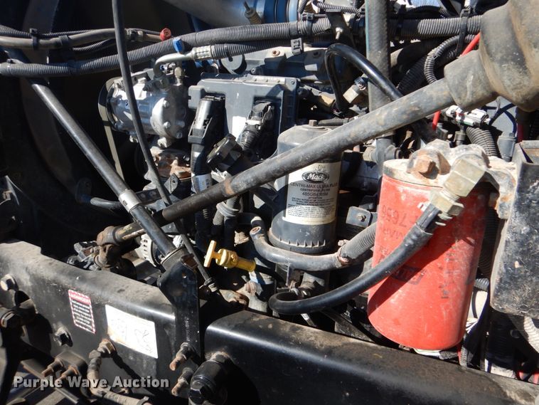 image for item FF9100 2007 Mack CHN semi truck