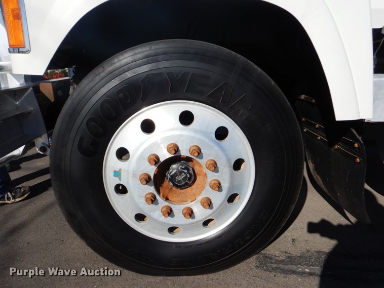 image for item FF9100 2007 Mack CHN semi truck