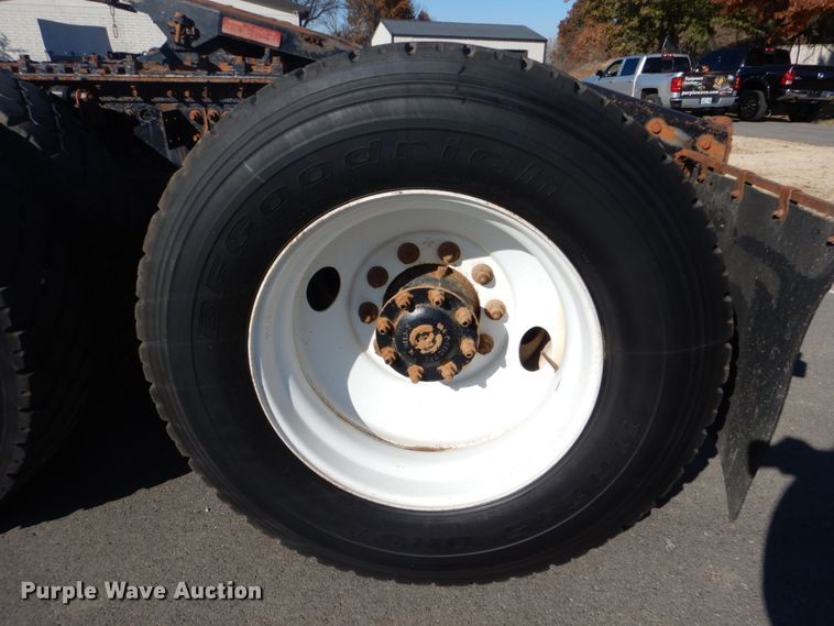 image for item FF9100 2007 Mack CHN semi truck