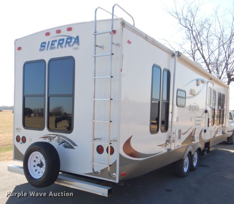image for item FF9103 2008 Forest River Sierra camper