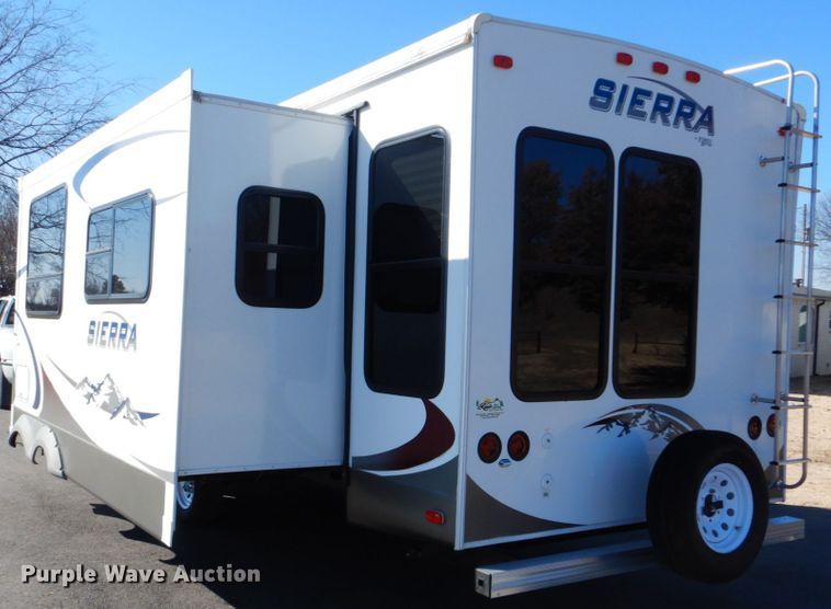 image for item FF9103 2008 Forest River Sierra camper